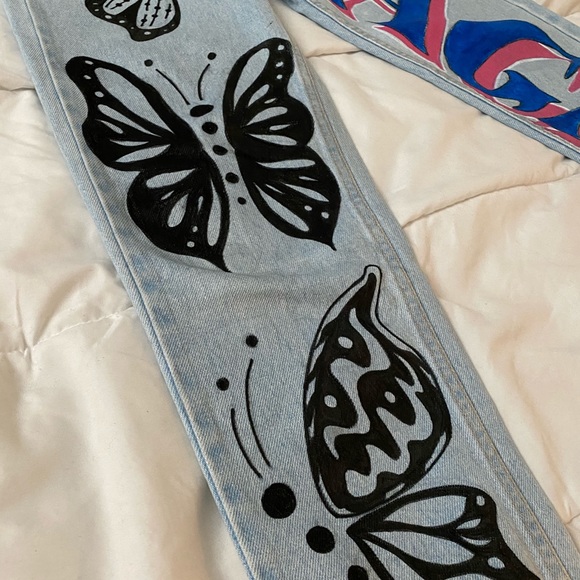 ‼️SOLD‼️ - Picture 2 of 8